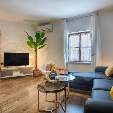 Rosemary & Thyme Nyaraló Fažana